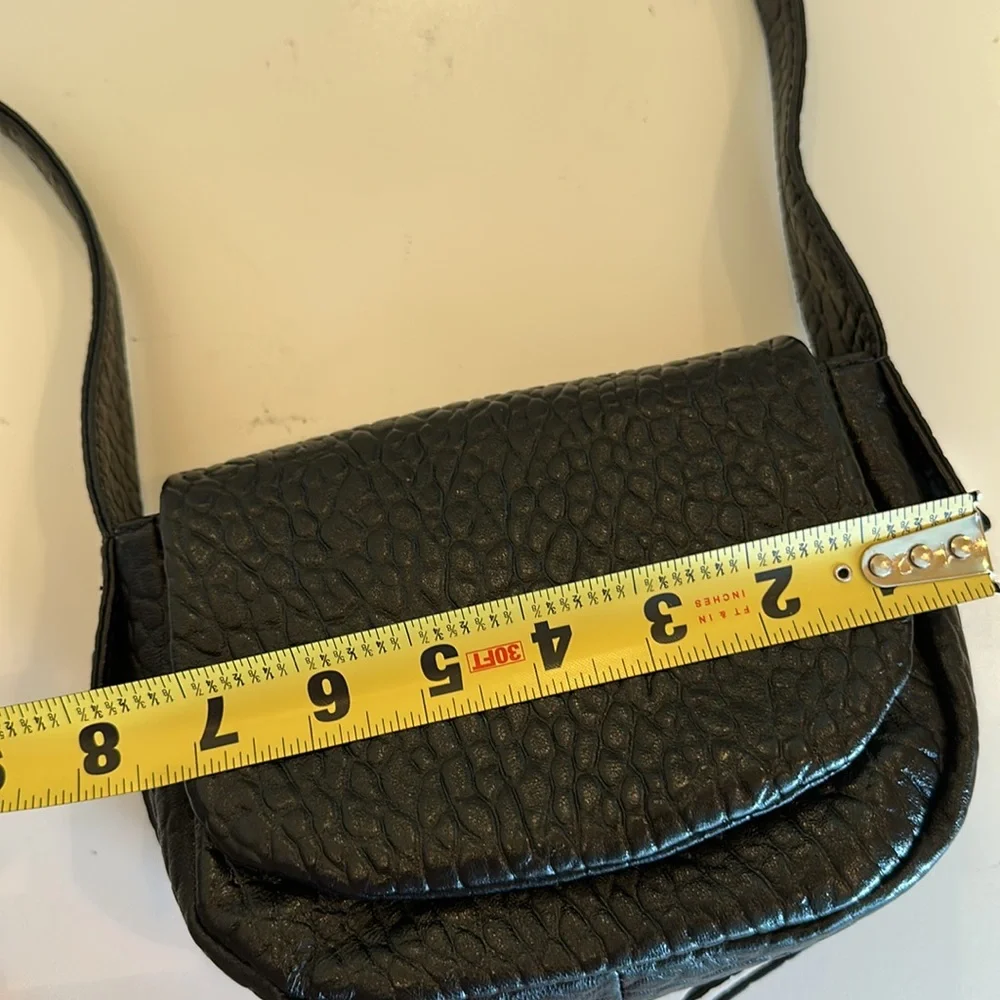 New HOBO Bonita Leather Bag. Black.